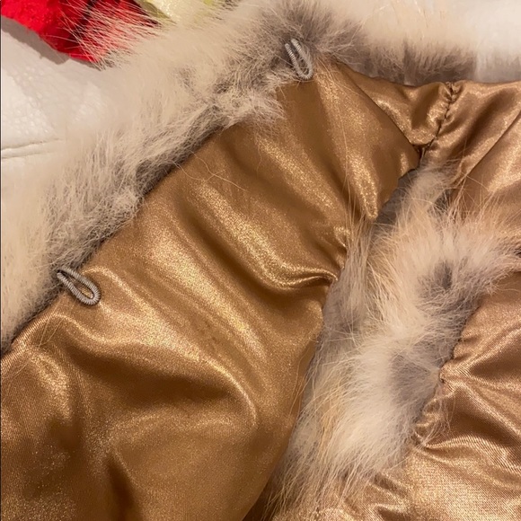 Custom made real fur vest - Picture 3 of 4